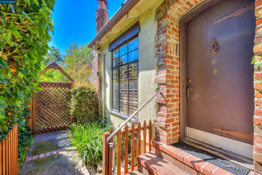 1679 Carmel Dr, Walnut Creek, CA 94596 - Image #3