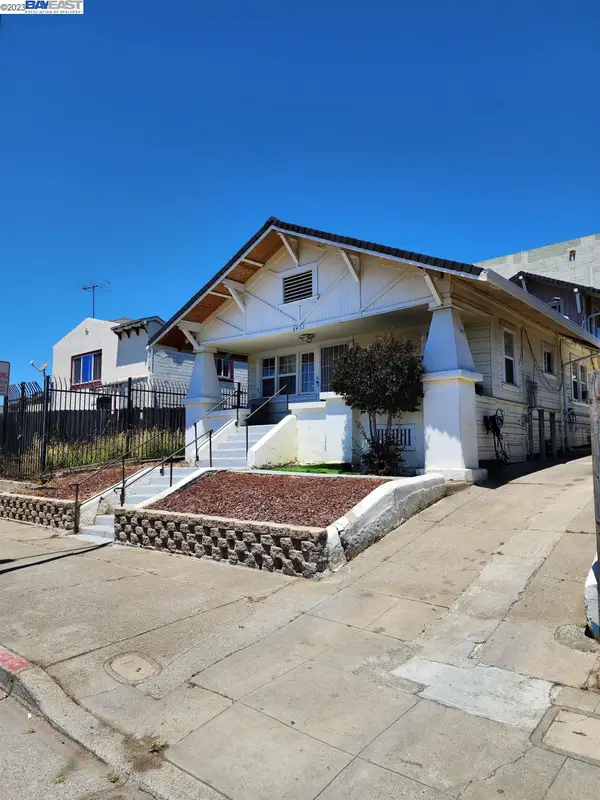 5432 Bancroft Ave, Oakland, CA 94601