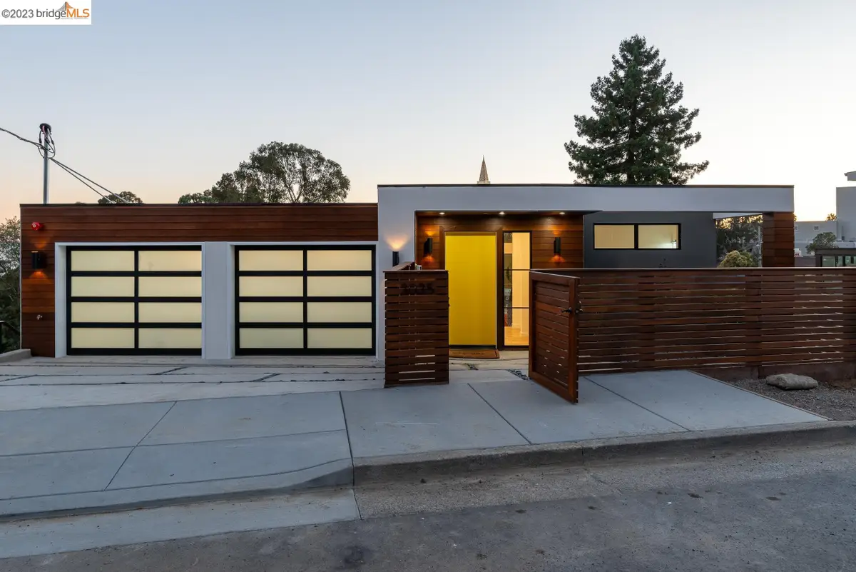 3035 Monterey, Oakland, CA 94602 - Image #1