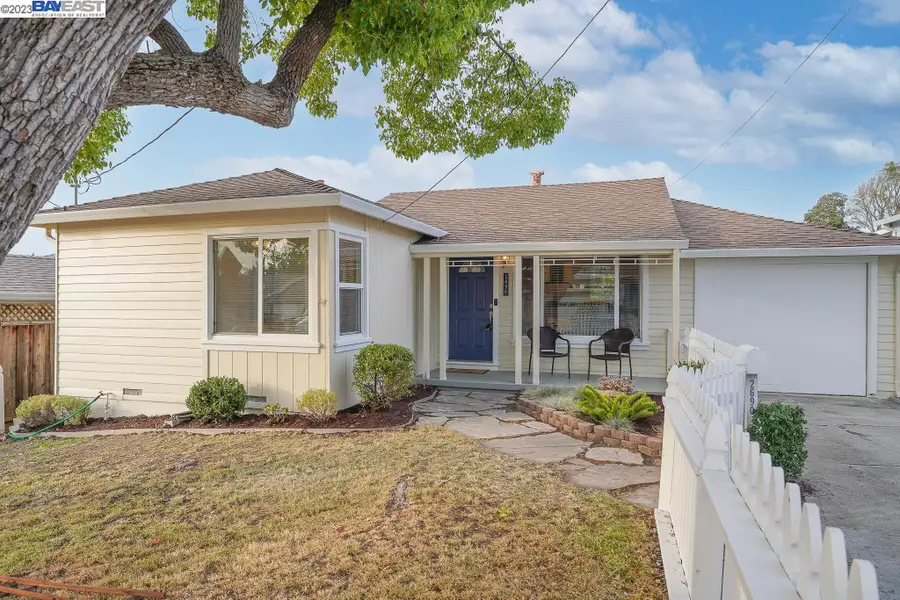 2690 Watson St, Castro Valley, CA 94546 - #3