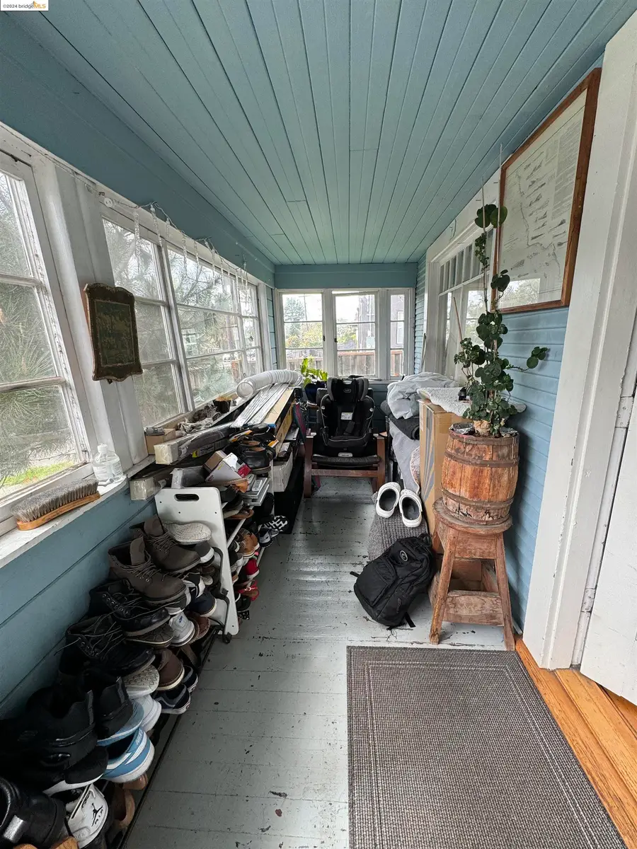 6440 Sunnymere, Oakland, CA 94605 - Image #2