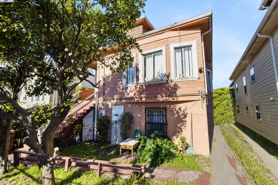 2918 Foothill Blvd, Oakland, CA 94601 - #2