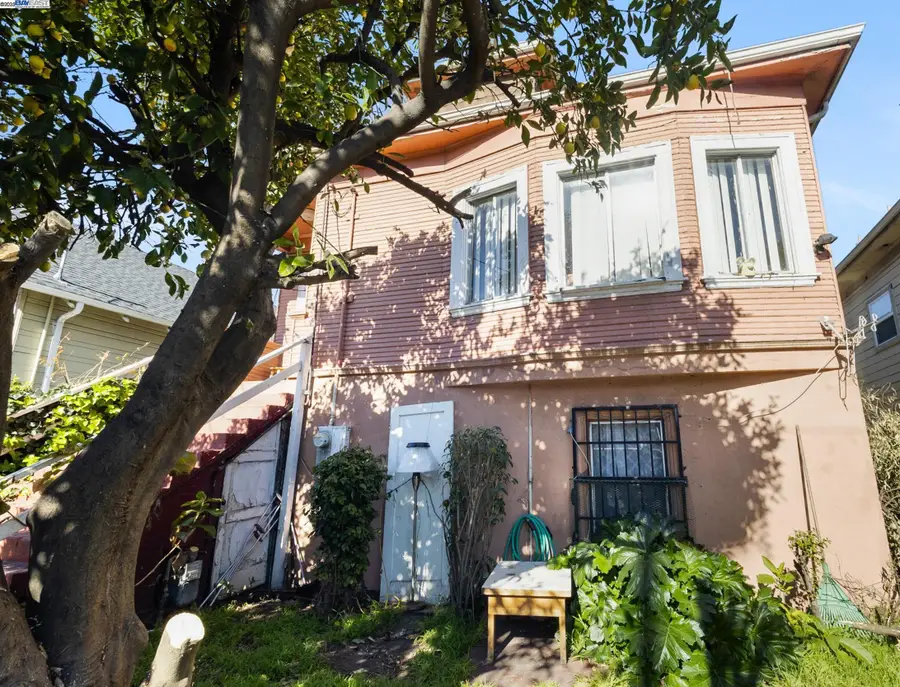2918 Foothill Blvd, Oakland, CA 94601 - #3