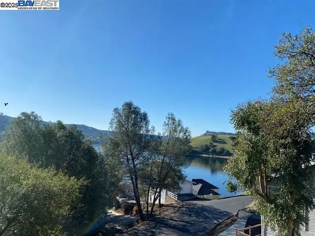 512 Winchester Way, Copperopolis, CA 95228 - Image #2