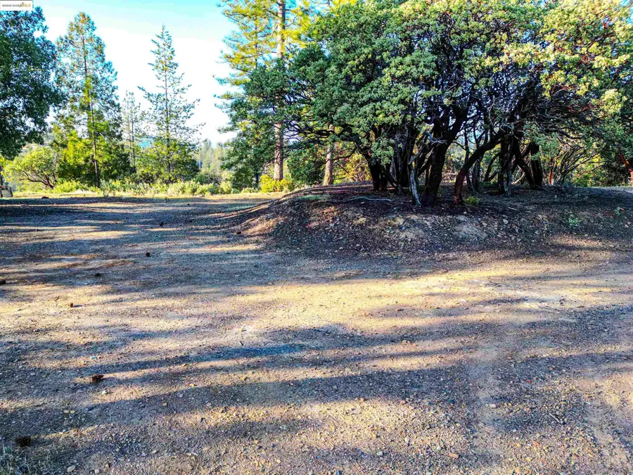 19726 Old Highway 120, Groveland, CA 95321 - Image #3