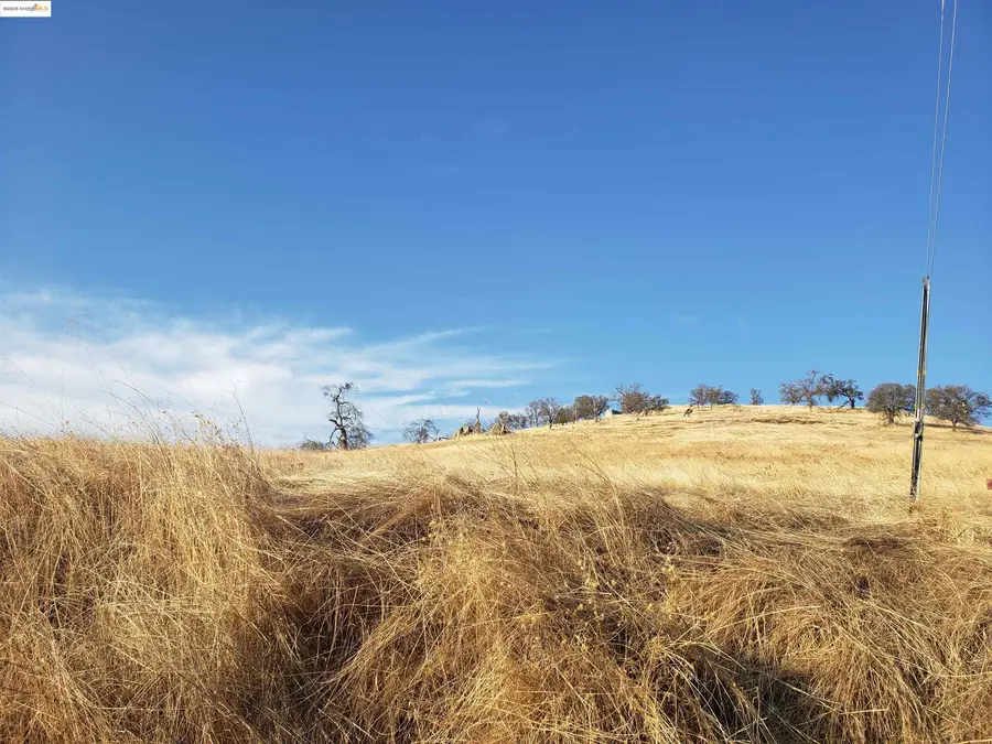 2417 Adelfa, La Grange, CA 95329 - Image #3