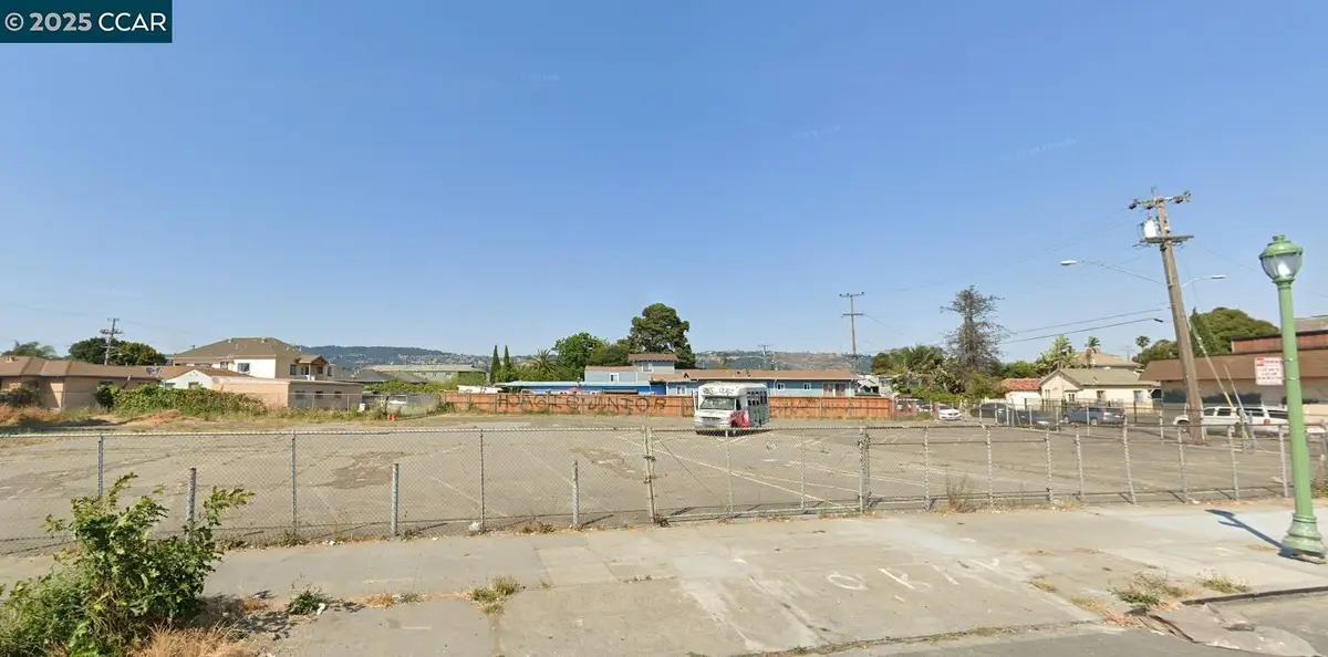 5542 International Blvd, Oakland, CA 94621 - Image #1