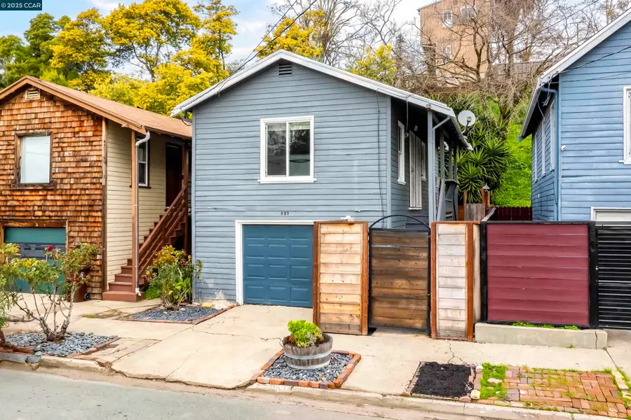 832 Mariposa Ave, Rodeo, CA 94572 - Image #2