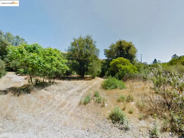 3322 6th St, Clearlake, CA 95422