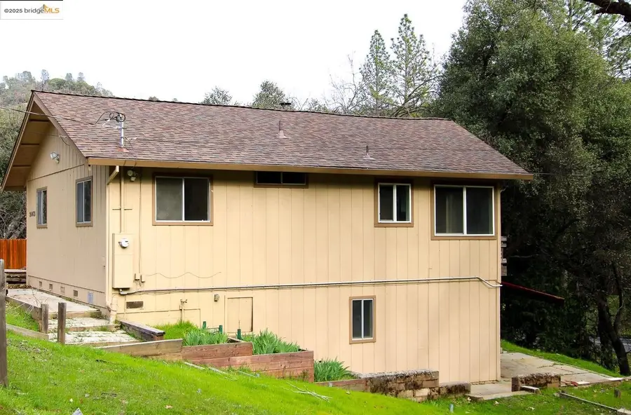 21473 Eel River Dr, Sonora, CA 95370 - Image #2