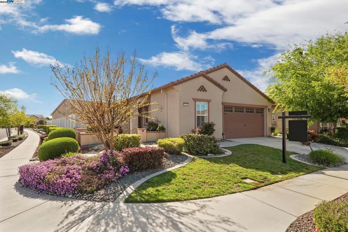 2961 Clear Point Way, Manteca, CA 95336 - Image #1