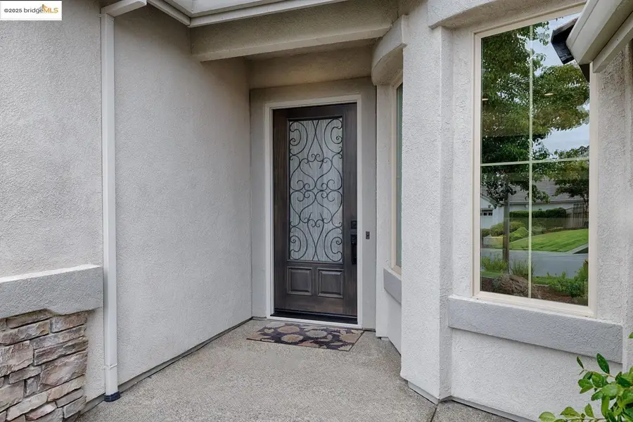 1816 Stone House Ln, Lincoln, CA 95648 - Image #3