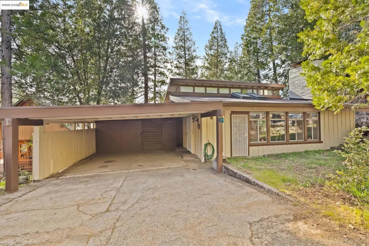 23192 Cresta Dr, Twain Harte, CA 95383 - Image #1