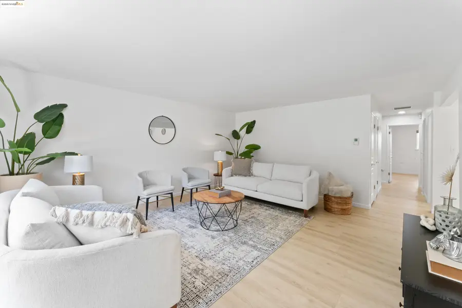 2305 Marlin Court, Pinole, CA 94564 - Image #2