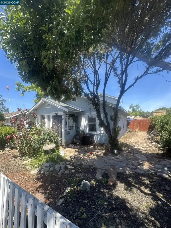 12 Rossi Ave, Antioch, CA 94509