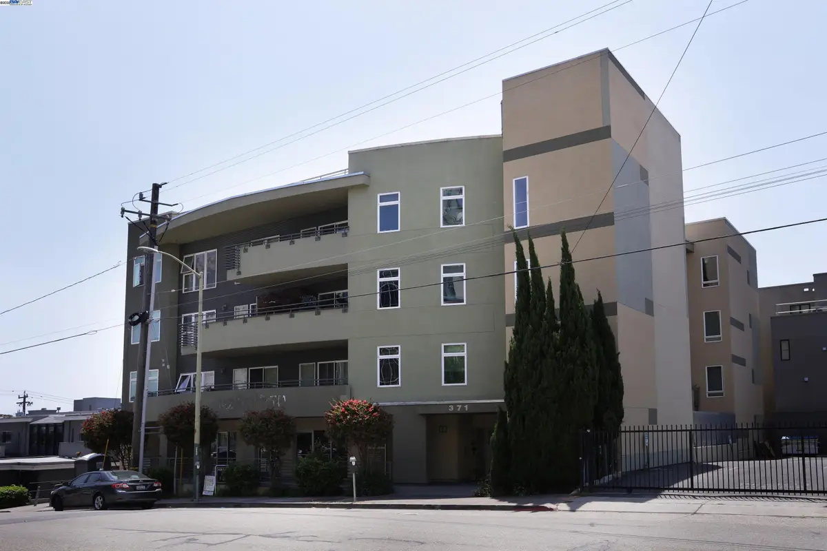 371 30th #201, Oakland, CA 94609 - Image #1