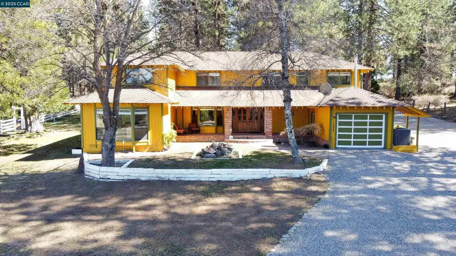 1324 Alves Dr, Weed, CA 96094 - Image #3