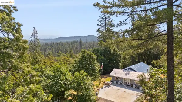 22361 Hells Hollow S., Groveland, CA 95321