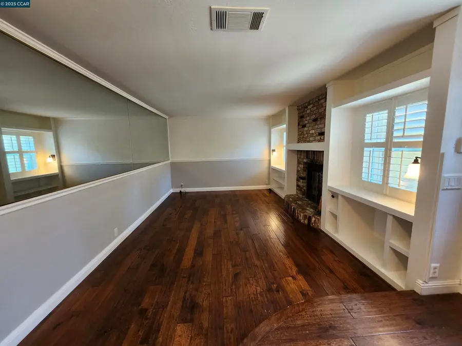 312 Wildcroft Dr, Martinez, CA 94553 - Image #3