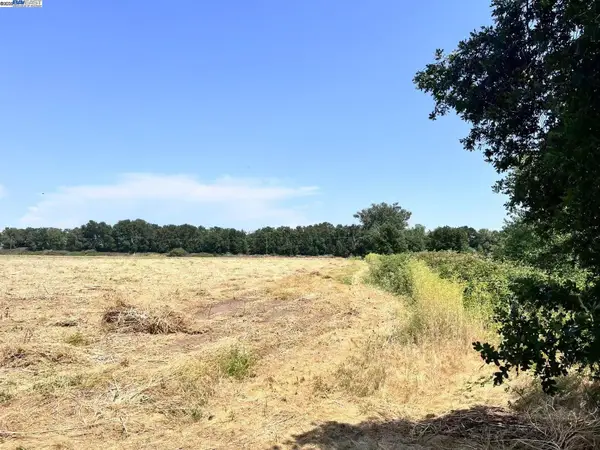 0 River Rd, Hood, CA 95639