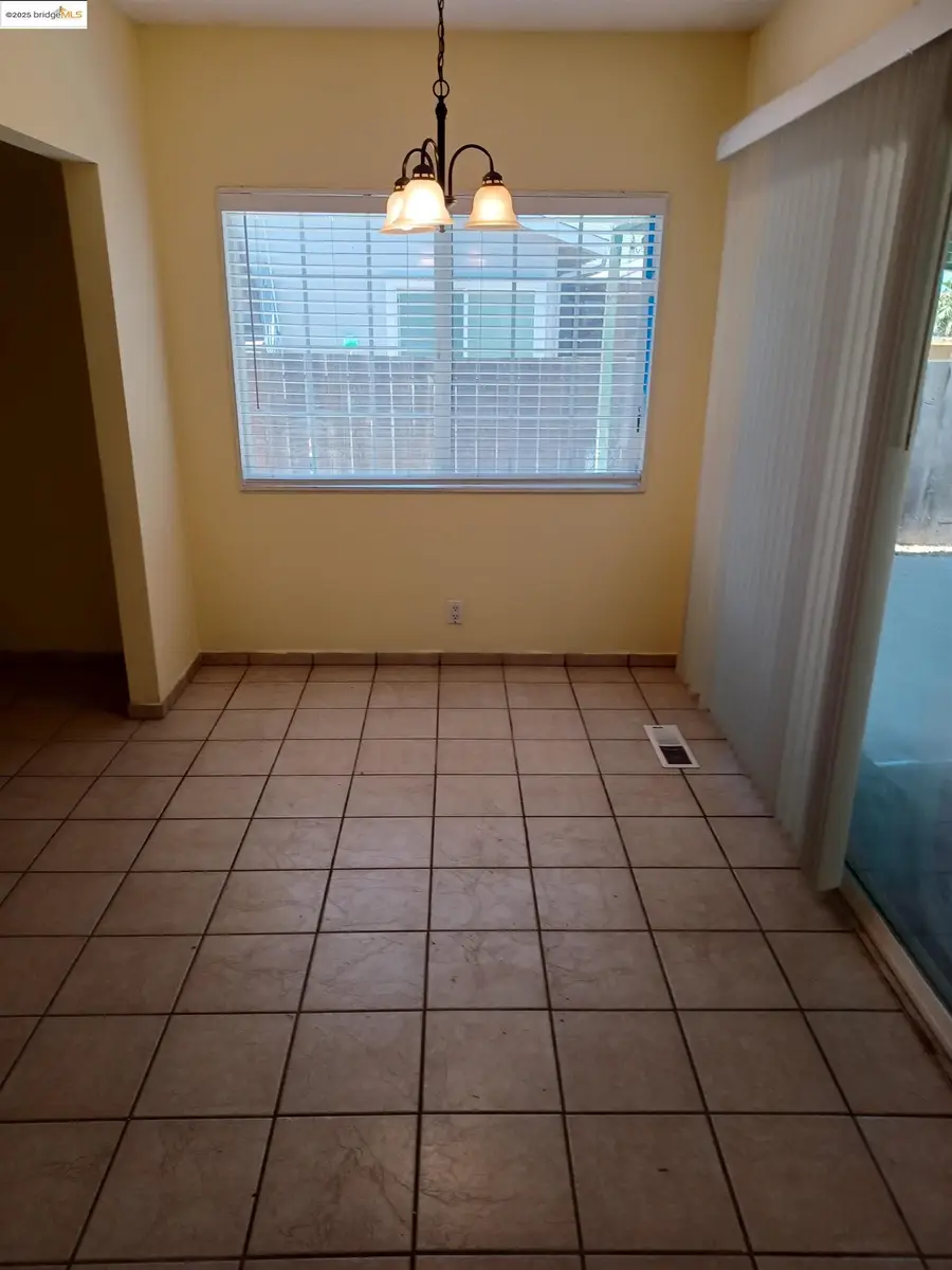 3163 S Francisco Way, Antioch, CA 94509 - Image #3