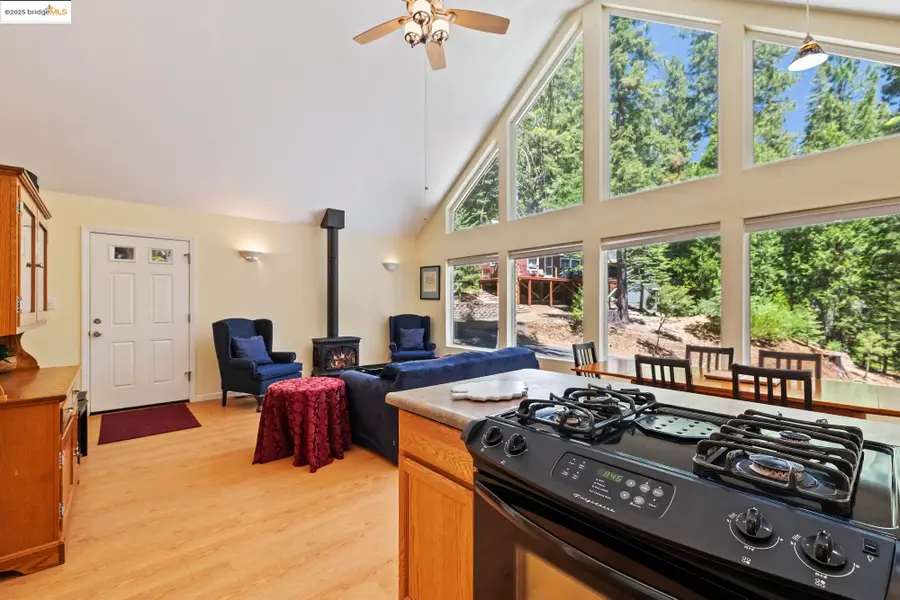 25195 Esther Ave, Long Barn, CA 95335 - Image #2