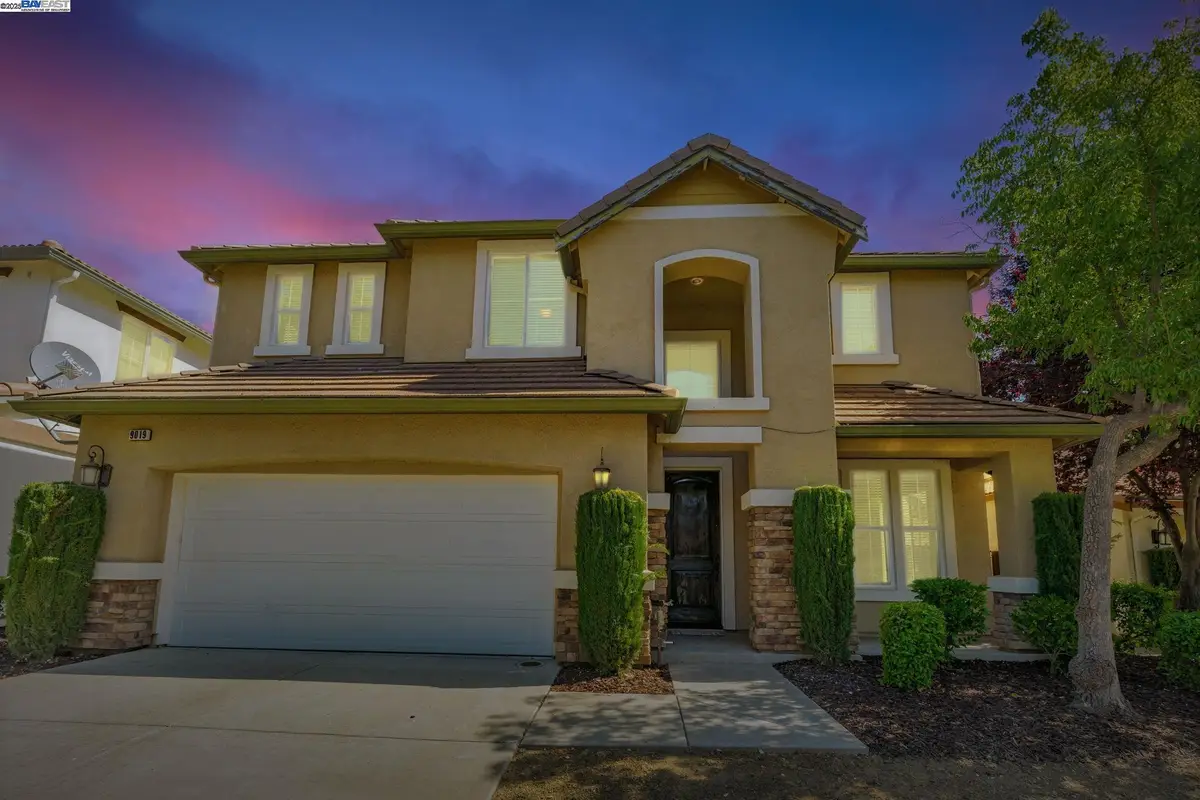 9019 Tee Box Ct, Patterson, CA 95363 - Image #1