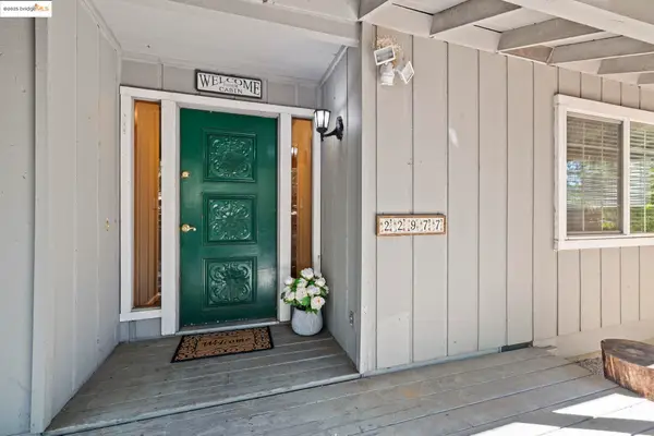 22977 Hawk Ln, Twain Harte, CA 95383