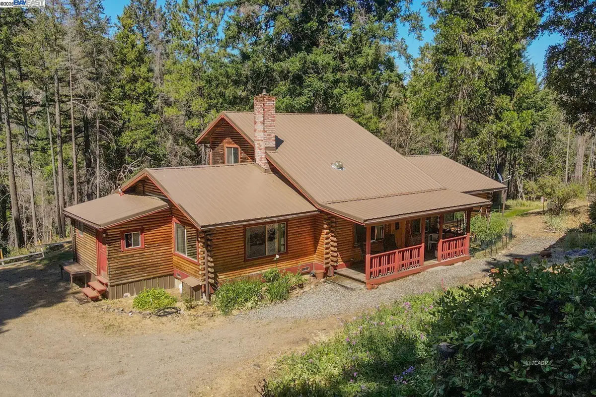 1004 Friedrich Rd, Burnt Ranch, CA 95527 - Image #1