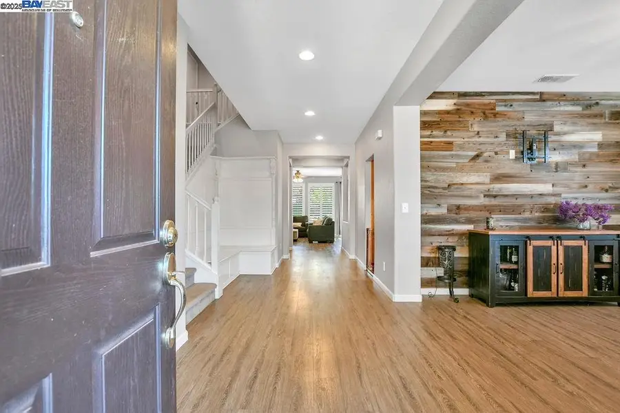 675 Merritt Ct, Discovery Bay, CA 94505 - Image #2
