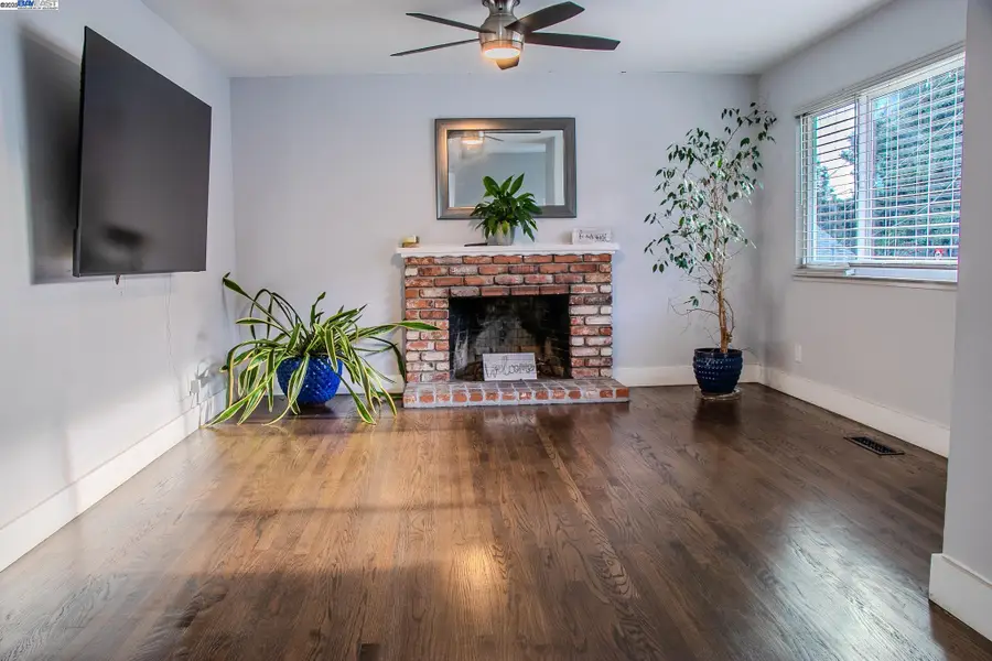 4623 Appian Way, El Sobrante, CA 94803 - Image #3