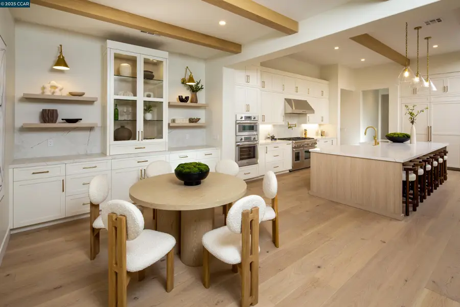 1015 Borrette Court, Napa, CA 94558 - Image #3