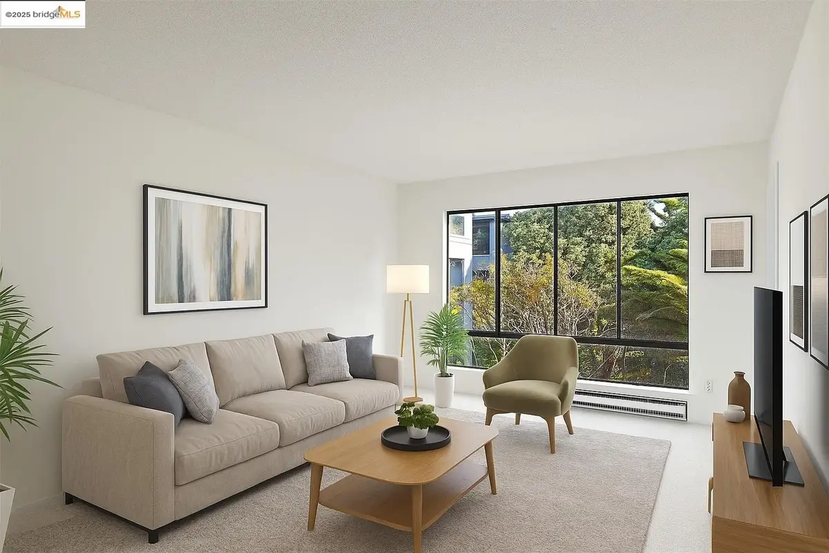 7 Commodore Dr #355, Emeryville, CA 94608 - Image #1