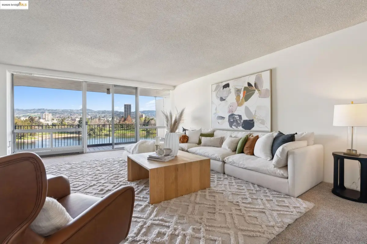 177 19th St #5A, Oakland, CA 94612 - Image #1