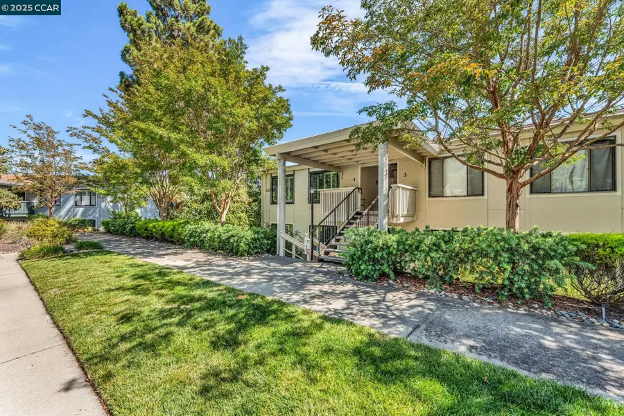 1935 Golden Rain Rd #1, Walnut Creek, CA 94595 - Image #3