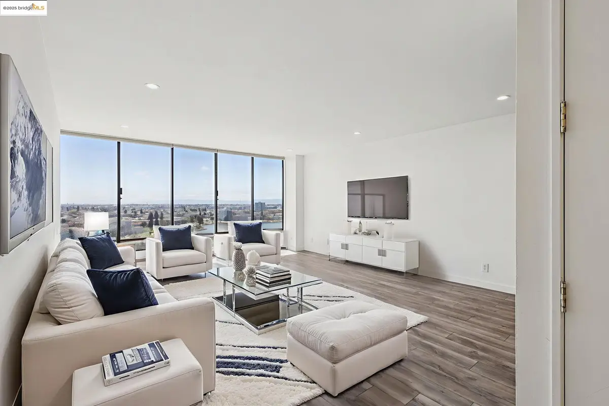 565 Bellevue Ave #1708, Oakland, CA 94610 - Image #1