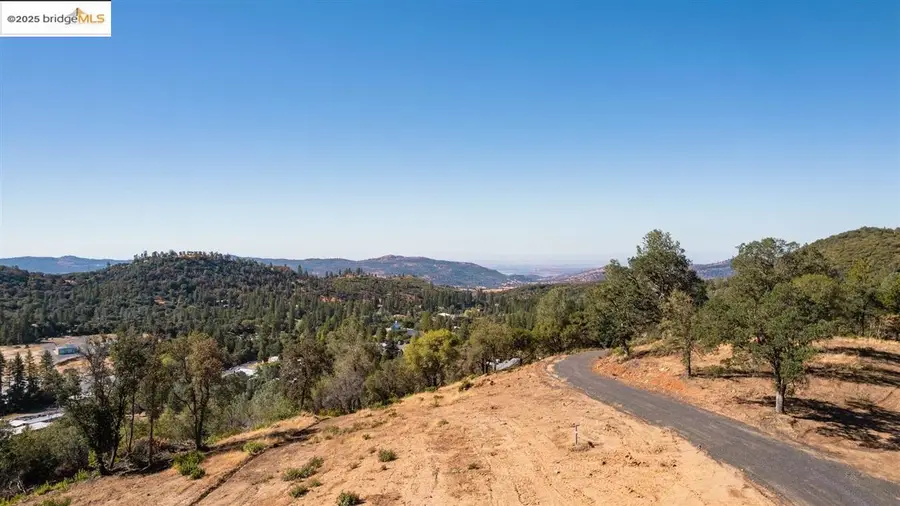 17880 State Highway 120, Big Oak Flat, CA 95305 - Image #2