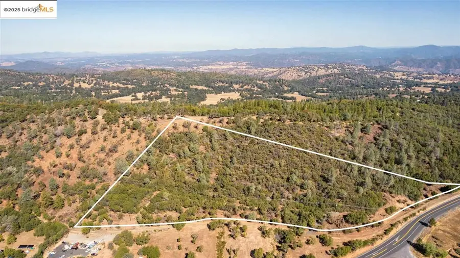 17880 State Highway 120, Big Oak Flat, CA 95305 - Image #3