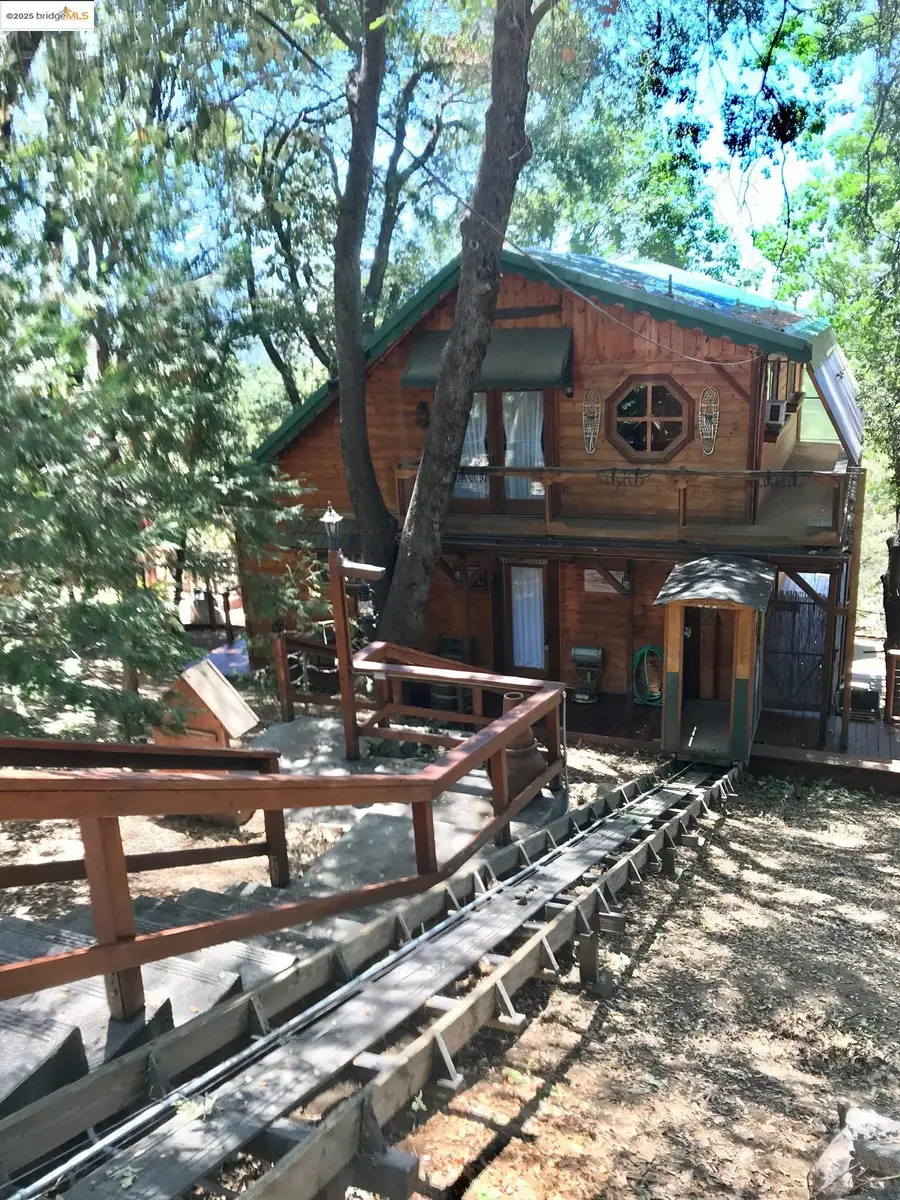 18981 Huron Drive, Twain Harte, CA 95383 - Image #2