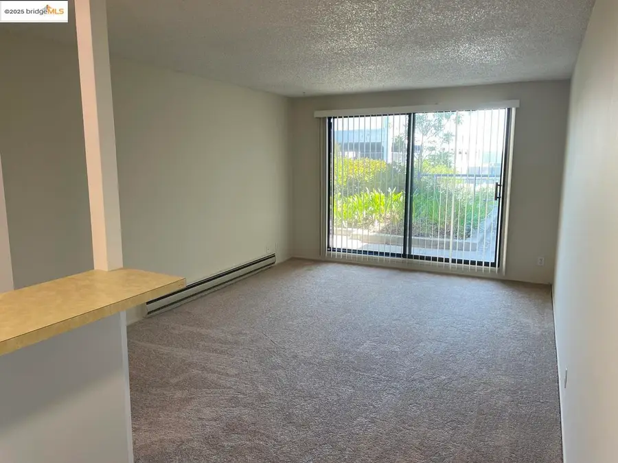 Address Withheld By Seller, Emeryville, CA 94608 - #2