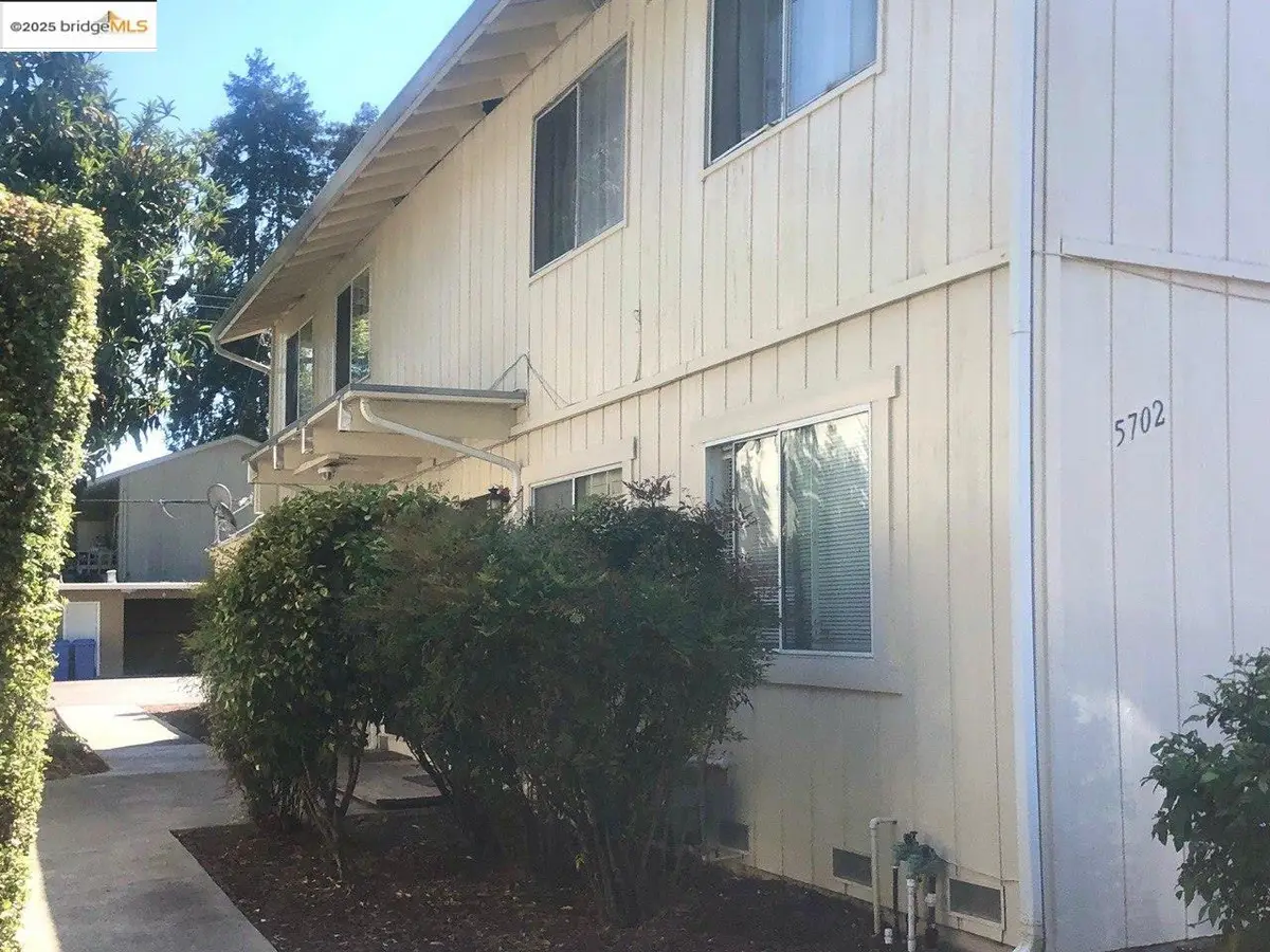 5702 Tucson Dr, San Jose, CA 95118 - Image #1