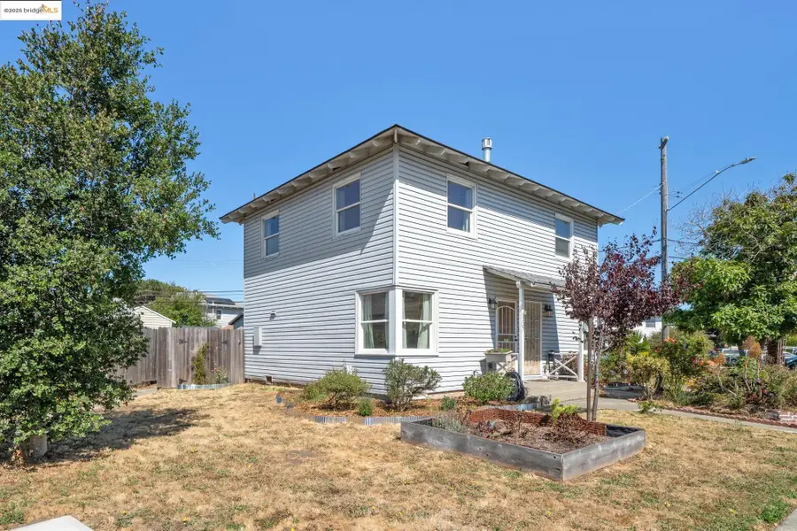 137 Collins St, Richmond, CA 94801 - Image #2