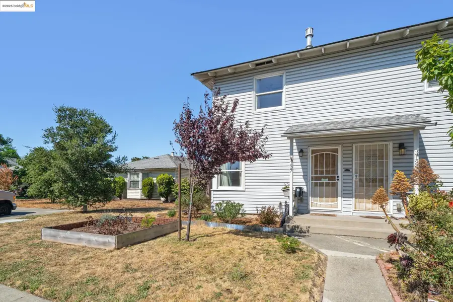137 Collins St, Richmond, CA 94801 - Image #3