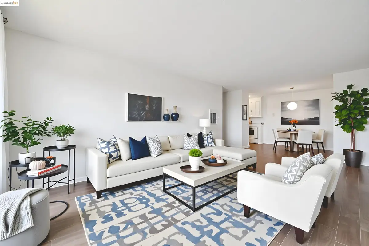 2 Panoramic Way #105, Berkeley, CA 94704 - Image #1