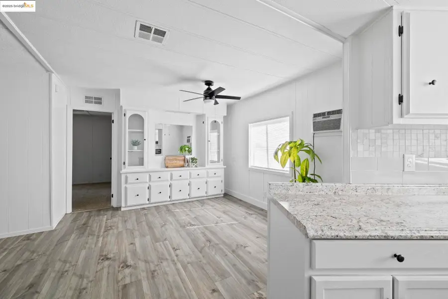 18801 Chabroullian Ln, Jamestown, CA 95327 - Image #3