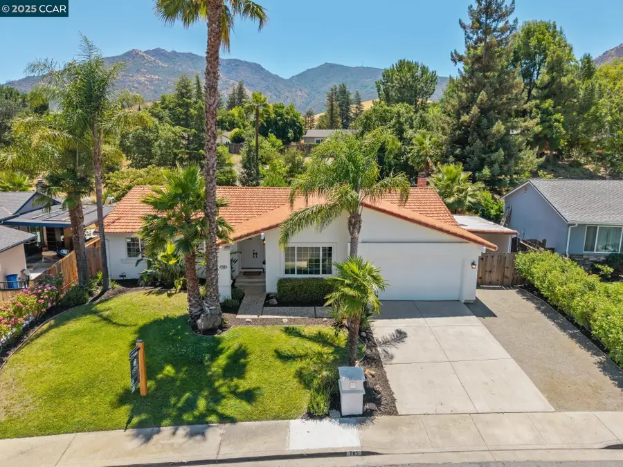 785 Bloching Cir, Clayton, CA 94517 - Image #2