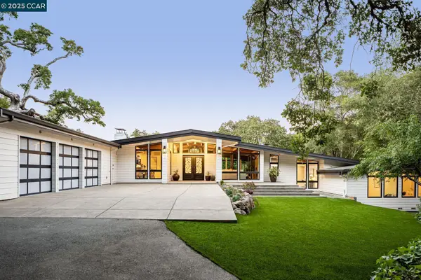 8 Oak Arbor Rd, Orinda, CA 94563