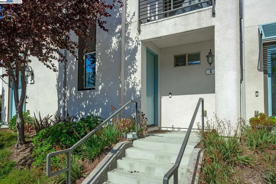 3077 Valley Of Hearts Del Pl #6, San Jose, CA 95136 - Image #2