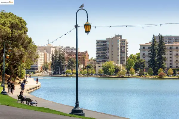 177 19th St #10E, Oakland, CA 94612