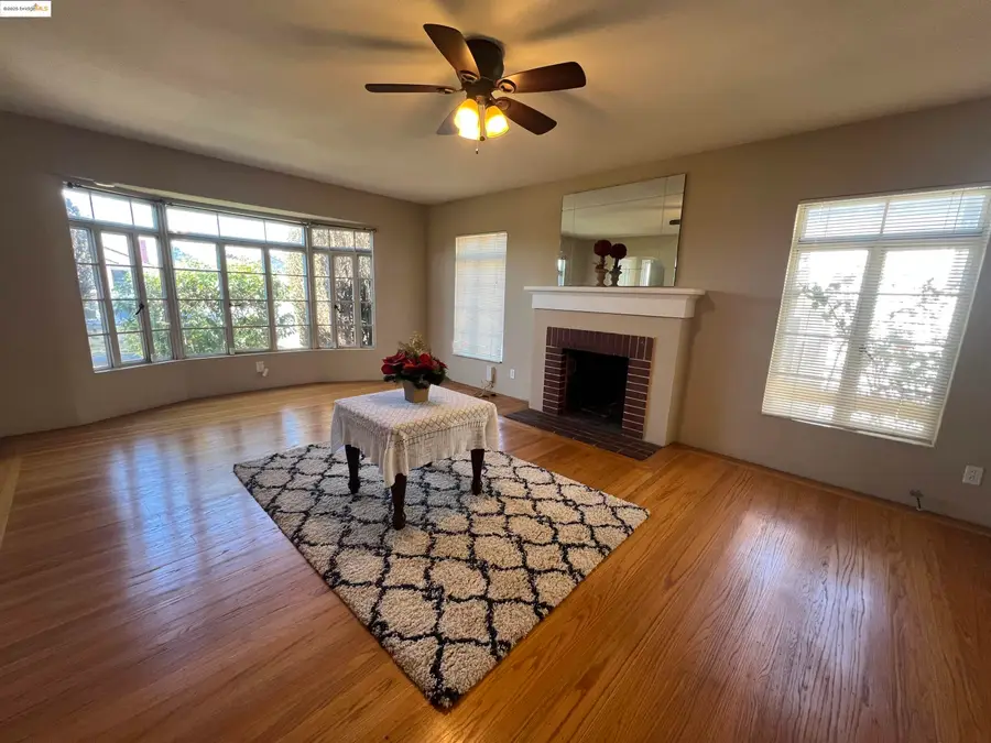 2326 Maywood Ave, Oakland, CA 94605 - Image #3